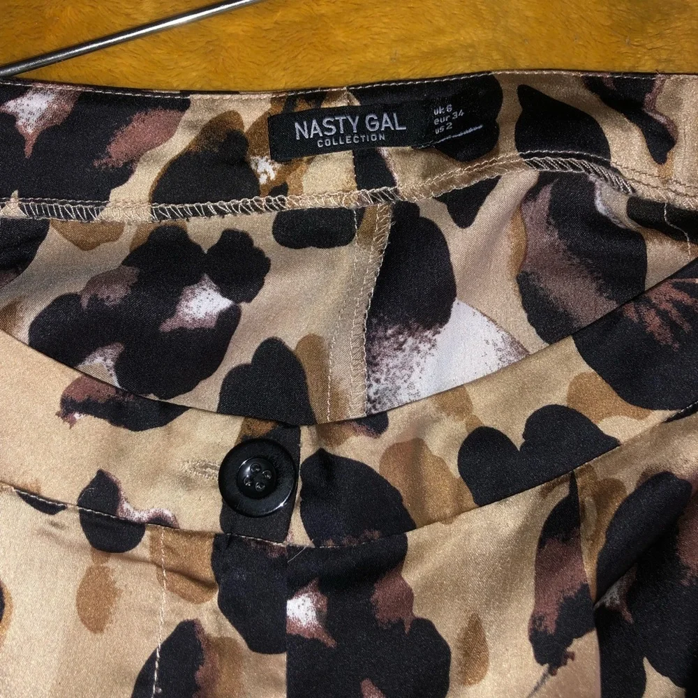 PALAZZO // Animal Print Palazzo Pants - Picture 2 of 3